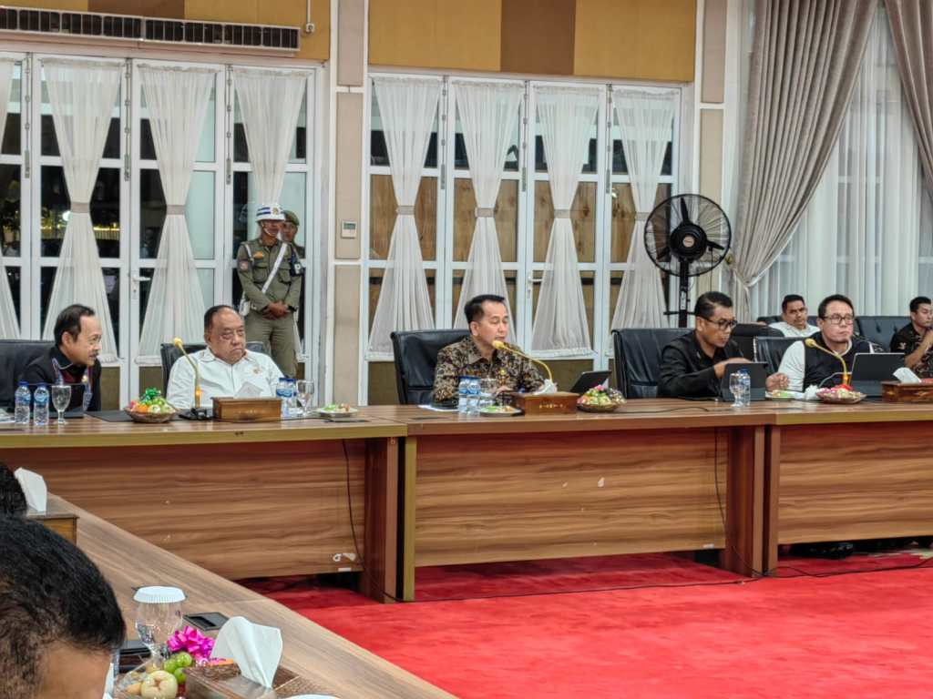 Resmi Pimpin Sumut, Agus Fatoni Pimpin Rapat Percepatan PON XXI wilayah Sumut untuk Satukan Langkah