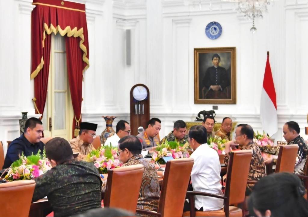 Presiden Jokowi Instruksikan Penyelenggaraan PON XXI dan Peparnas 2024 Tepat Waktu